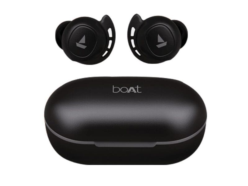 boat Airdopes 441 is one of the high-priced earbuds on our list. 