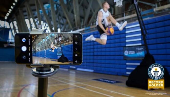 Honor Magic 5 Pro captures Guinness world record  